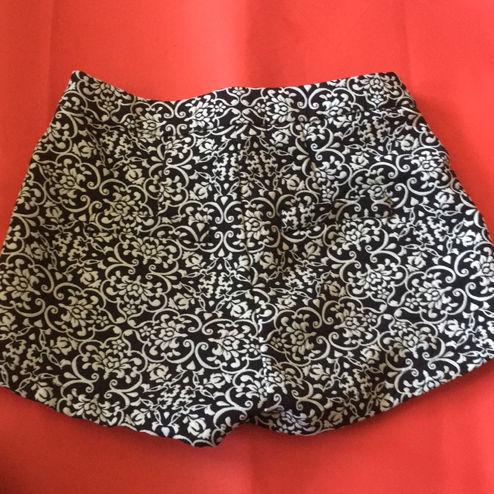 Shorts! - Picture 4 of 5